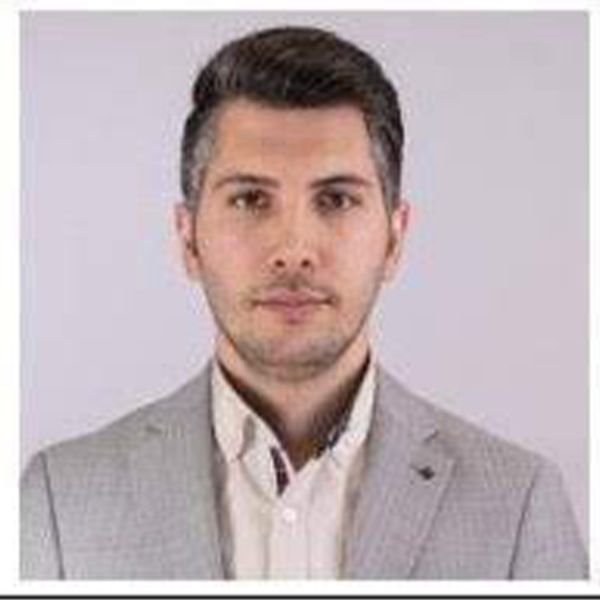 دکتر پیمان کریمی